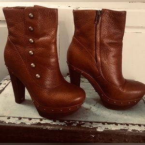 UGG Brown Leather Boots size 7